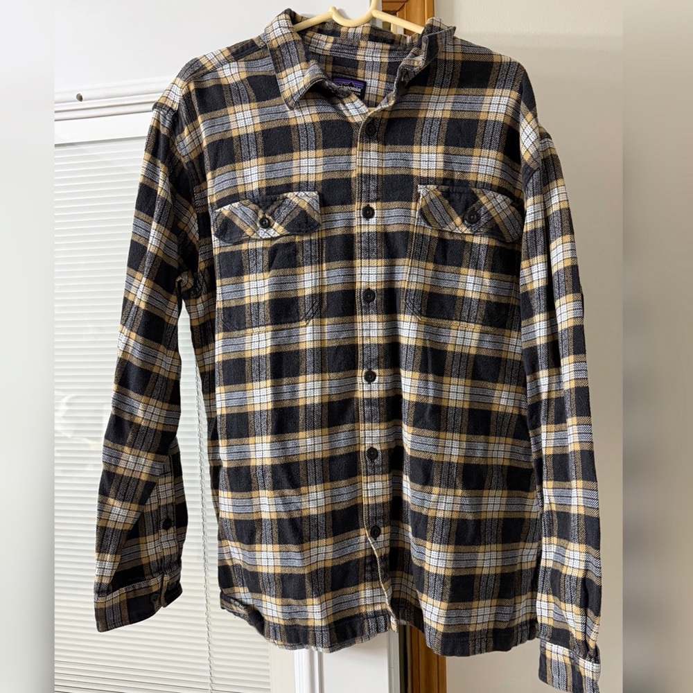 Patagonia Organic Cotton Plaid Button Down